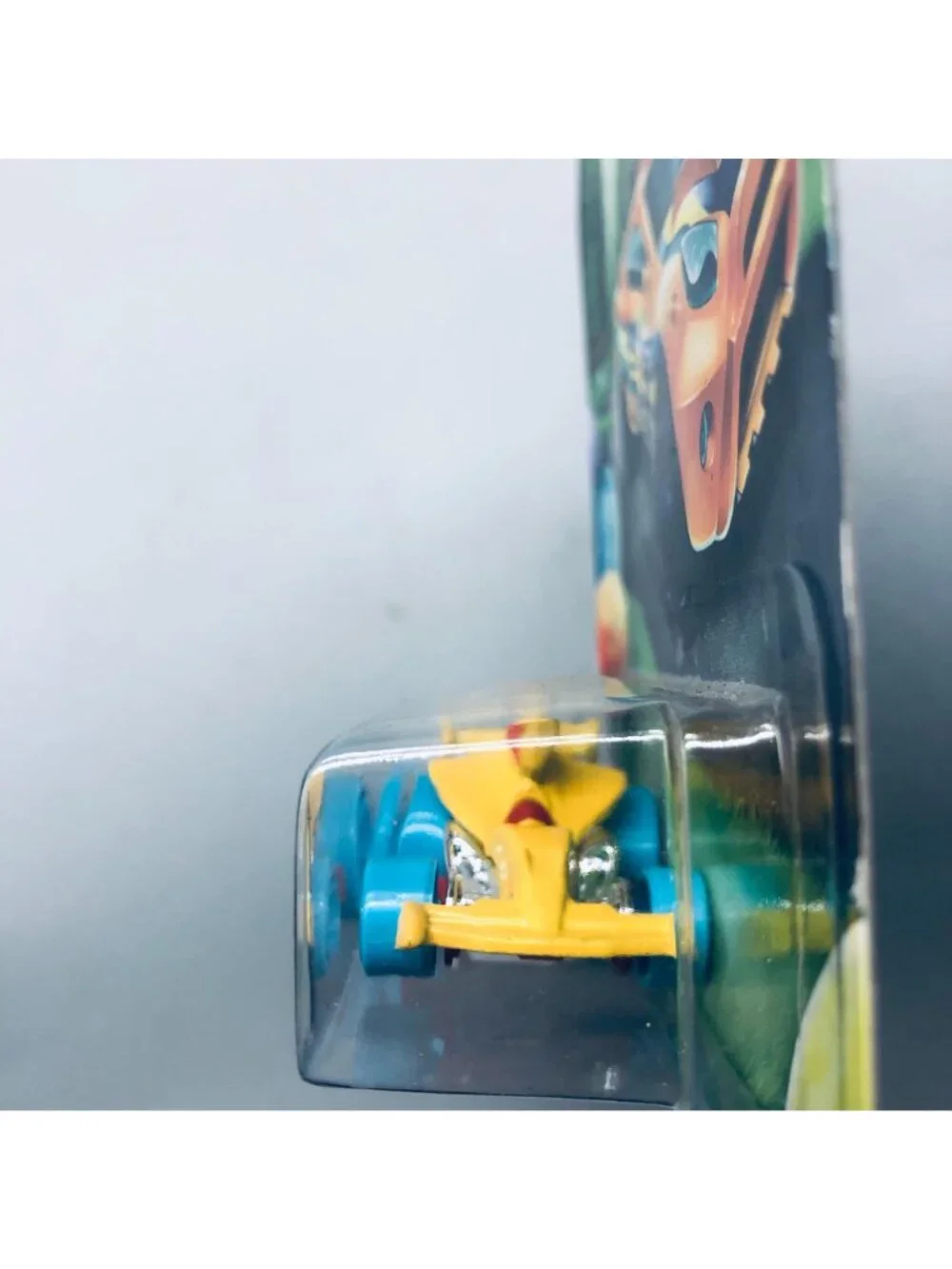Hot wheels happy Easter tarmac attack 2014 g45 01/06 yellow new READ
